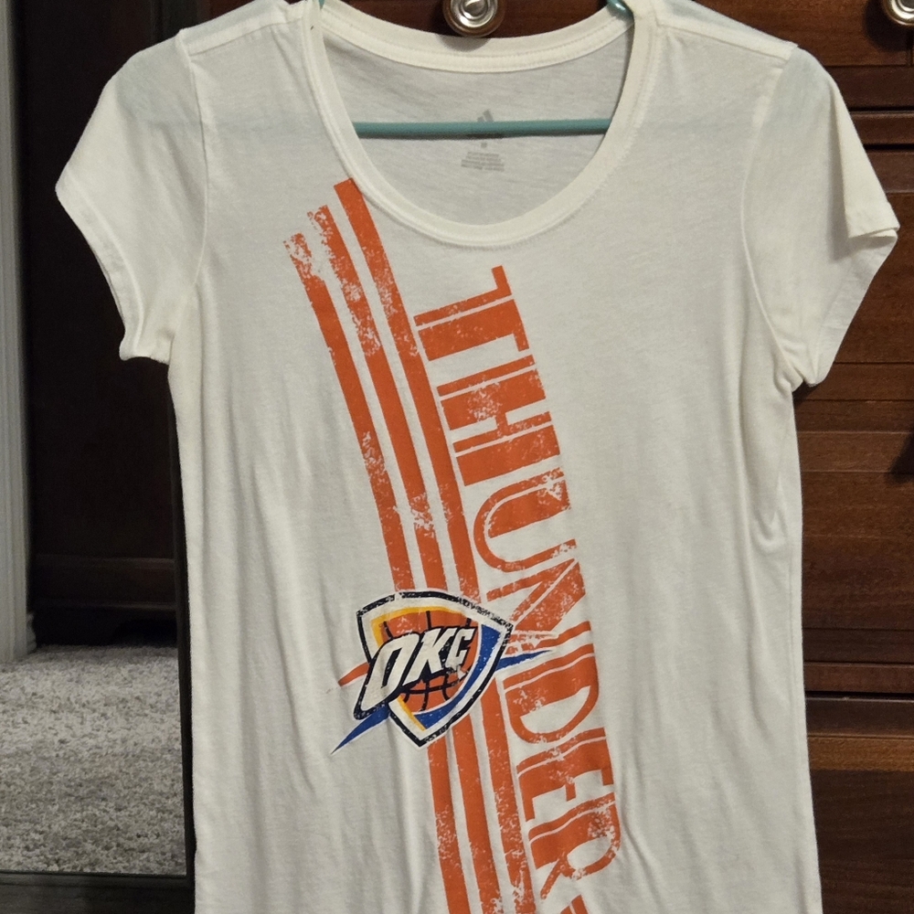 Thunder clothing lot - Picture 5 of 10